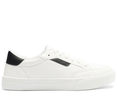 Tênis Detalhe Tag Branco e Preto