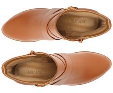 Bota Cano Curto Fivela Entrelaçada Marrom