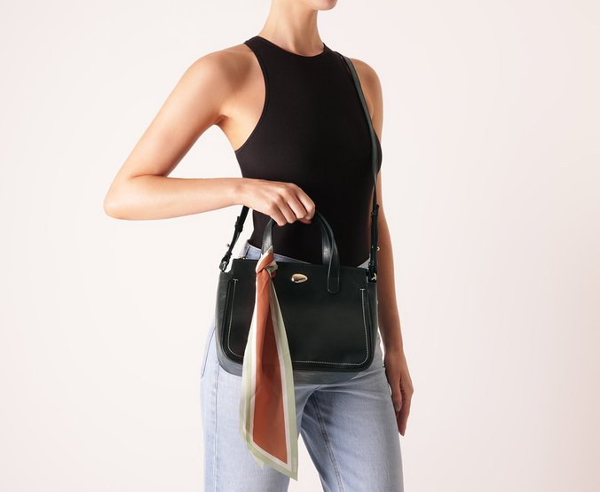 Bolsa Tote Média Lenço Preta