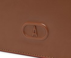 Bolsa Tiracolo Pequena Estruturada Millenium Marrom