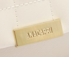 Bolsa Tiracolo Média Tampa Matelassê Quadriculado Branca