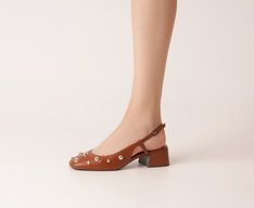 Sapatilha Slingback Maxi Tachas Salto Bloco Marrom