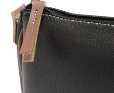 Bolsa Tiracolo Pequena Cápsula Preta