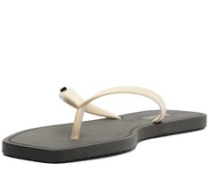 Chinelo de Dedo Bico Quadrado Preto