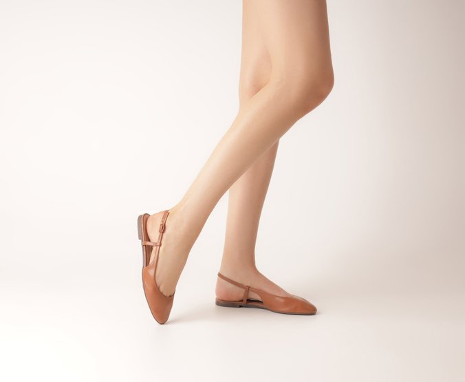 Sapatilha Slingback Bico Quadrado Basic Marrom