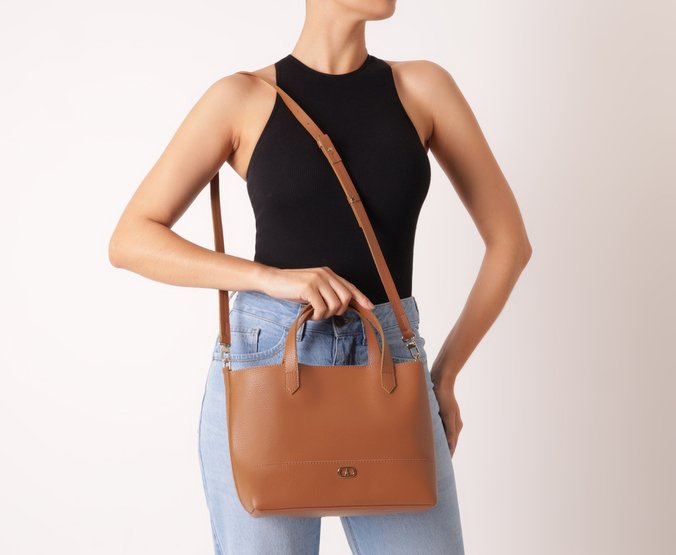 Bolsa Tote Média Com Necessaire Marrom
