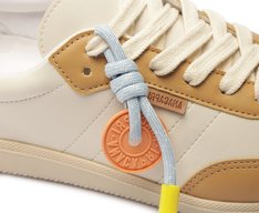 Tênis Chuteira Detalhe Custom Bege E Laranja