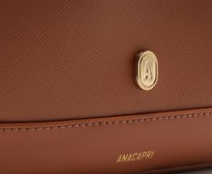 Bolsa Tiracolo Pequena Cápsula Metal Marrom