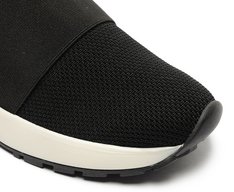 Tênis Slip On Preto Knit Faixa Sporty