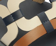 Rasteira Tira Única Recortes Couro Tricolor Azul