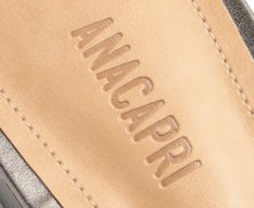 Sandália Mule Salto Bloco Tira única Prateada