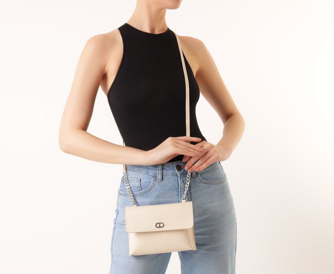Bolsa Tiracolo Pequena Minimal Branca