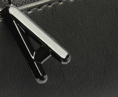 Bolsa Tiracolo Pequena Clássica Preta
