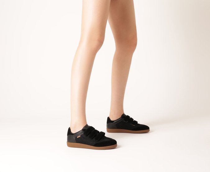 Tênis Slip On Velcro Preto