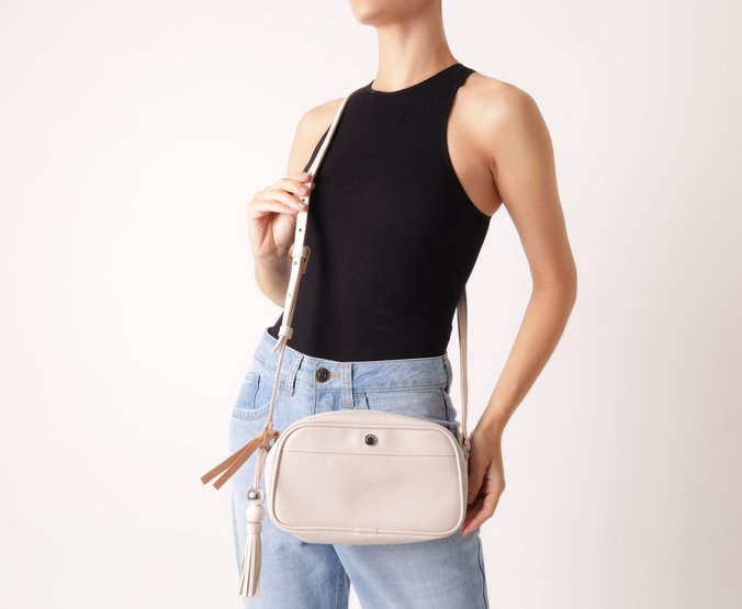 Bolsa Tiracolo Média Maxi Barbicacho Branca