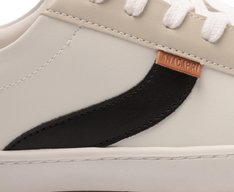 Tênis Faixa Lateral Branco e Preto