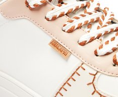 Tênis Pespontos Laranja Ayla Branco