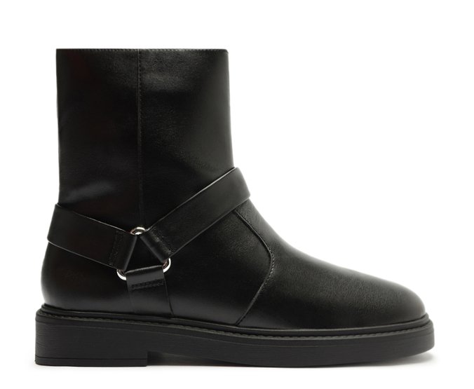 Bota Cano Curto Bold Triângulo Metálico Preta