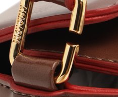 Bolsa Tiracolo Média Quadrada Marrom