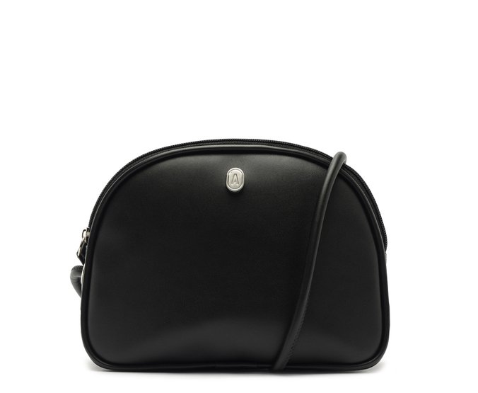Bolsa Tiracolo Pequena Arredondada Preta