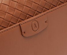 Bolsa Tiracolo Pequena Aba Tressê Marrom