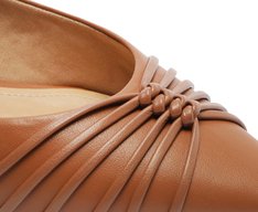 Sapatilha Tiras Na Gáspea Marrom