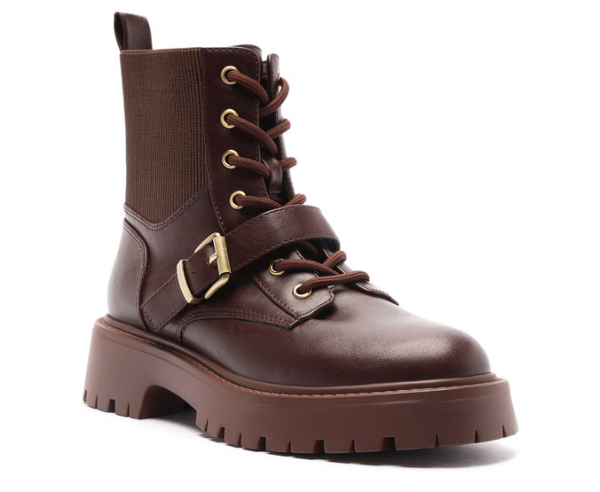 Corturno com Salto Detalhes em Metal Marrom