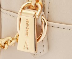 Bolsa Crossbody Média Branca Matelassê Zig Zag