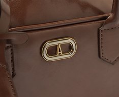 Bolsa Tote Média Bag Charm Tag Marrom