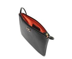 Bolsa Tiracolo Pequena Clássica Preta
