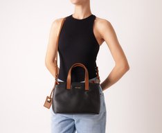 Bolsa Tote Média Cadeado Preta
