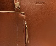 Bolsa Shopping Marrom Pouch Grande