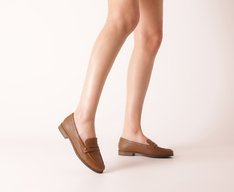 Mocassim Com Pala Aplicação A Marrom