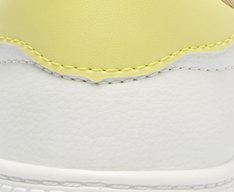 Tênis Branco Detalhe Amarelo