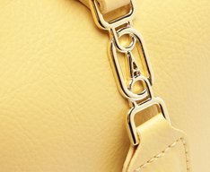 Bolsa Tiracolo Pequena A Amarela