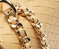 Bolsa Tiracolo Pequena Aba Tressê Bege