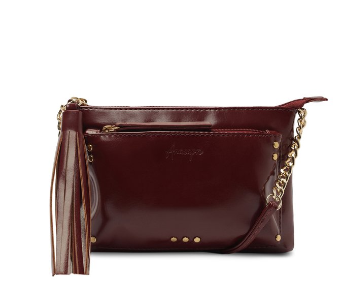 Bolsa Tiracolo Detalhes em Metal Vermelha