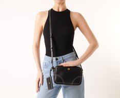 Bolsa Tiracolo Média Costura Ornamental Preta