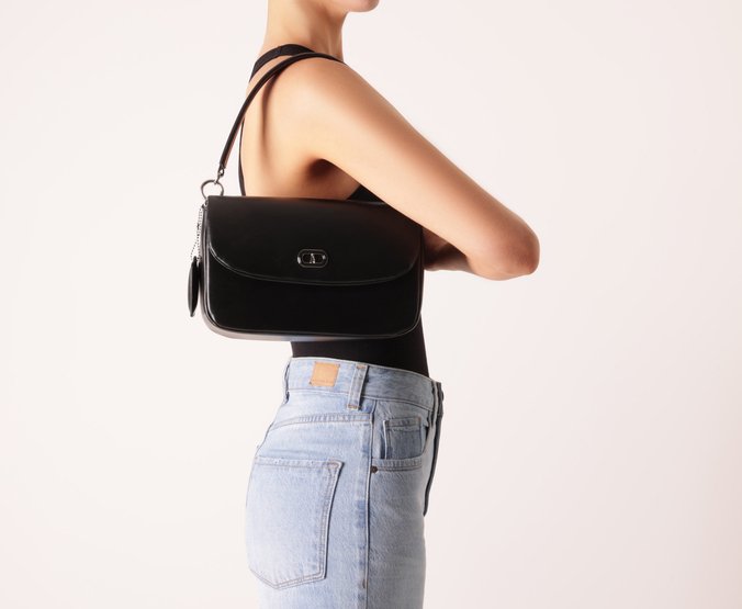 Bolsa Tiracolo Média Nina Preta