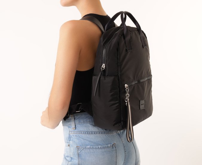 Mochila Grande Sporty Nylon Preta
