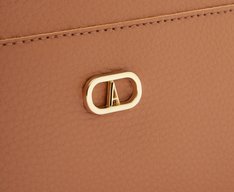Bolsa Shopping Grande Com Necessaire Marrom