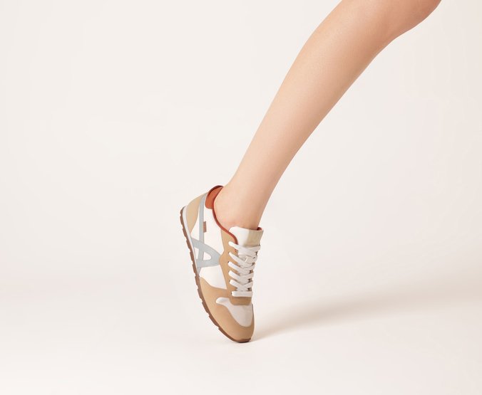 Tênis Lola Branco e Bege