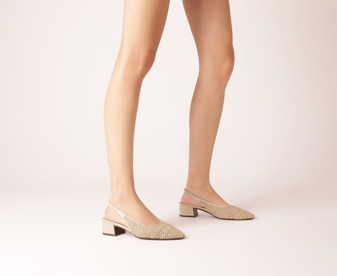 Sapatilha Slingback Naturalism Branca