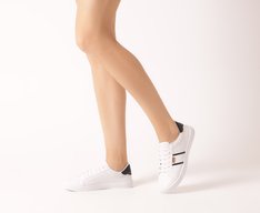 Tênis Cami Branco Detalhe Preto