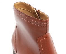 Bota Cano Curto Salto Bloco Destroyed Marrom