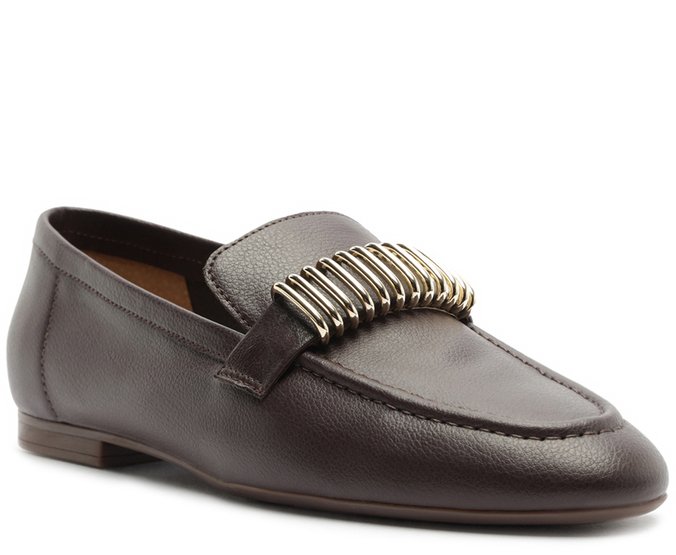 Mocassim com Detalhe Metal Marrom Escuro