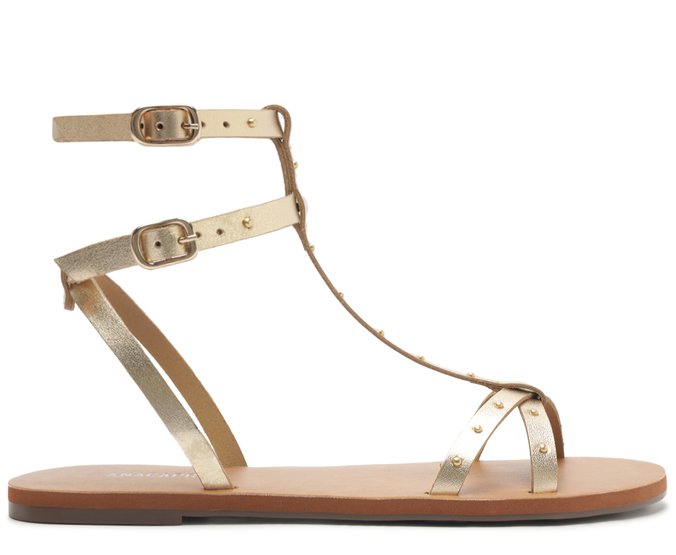 Rasteira Gladiadora com Tachas Dourada