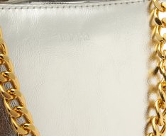 Bolsa Tiracolo Pequena Estilosa Corrente Prateada