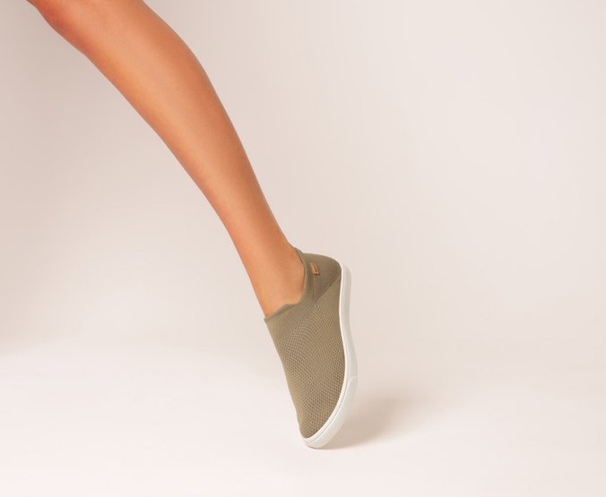 Tênis Slip On Knit Mono Verde
