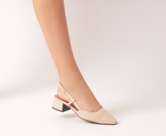 Sapatilha Slingback Salto Bloco Ponta Bege